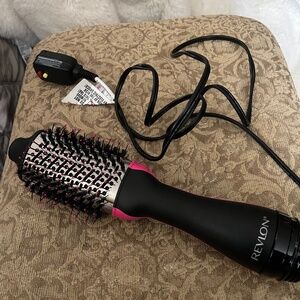 REVLON One-step Volumizer